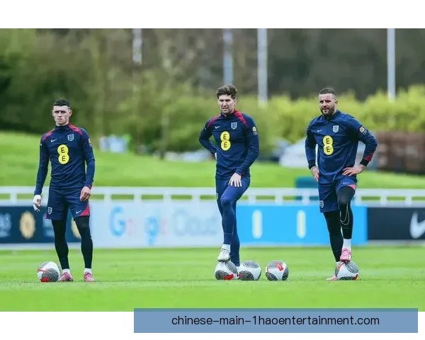 从菲尔米诺亚冠表现看其面对英格兰球队的竞技状态评估与赛场适应性